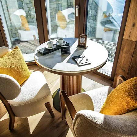 ホテル Al Piolet ブレウイル・チェルヴィナイア