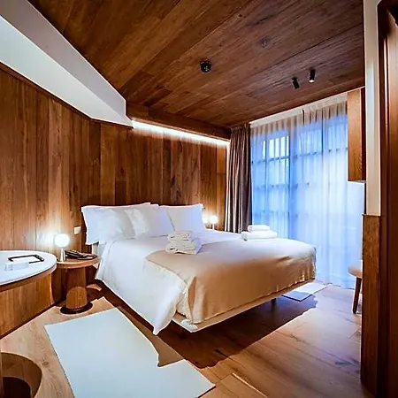 Al Piolet Отель 5*